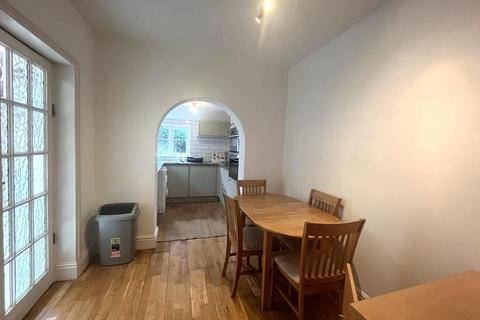 4 bedroom house to rent, Dereham Road, Norwich NR2