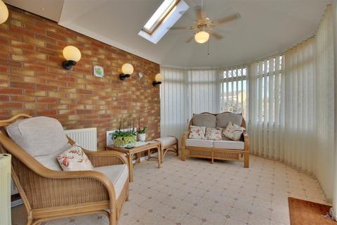 3 bedroom detached bungalow for sale, Grove Close, Beverley