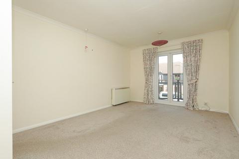 1 bedroom retirement property for sale, Mansfield Court, Riverside Close, Bridge, Canterbury, Kent, CT4