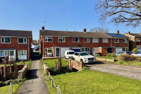 Willowdene Close, Ashley, New Milton, Hampshire, BH25