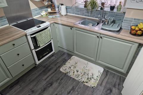 3 bedroom end of terrace house for sale, Albemarle Street, Harwich