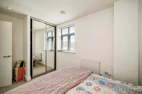 undefined, Cambridge Place, Aylesbury