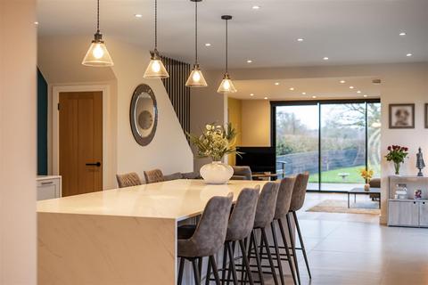 4 bedroom barn conversion for sale, Lee, Nr Ellesmere.