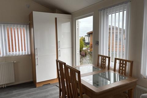 2 bedroom park home for sale, Smithy Leisure Park