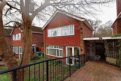 3 bedroom detached house for sale, Warren Close, Southampton