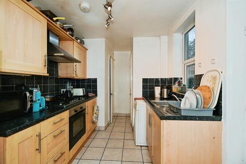 3 bedroom terraced house for sale, Sheals Crescent, Maidstone ME15