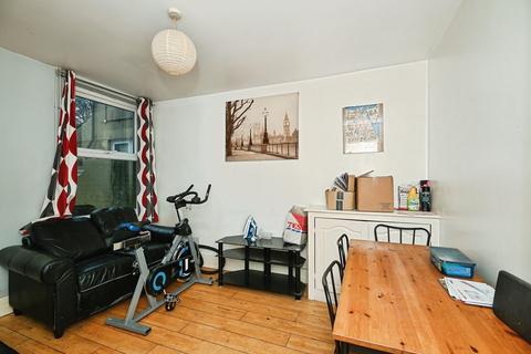 3 bedroom terraced house for sale, Sheals Crescent, Maidstone ME15