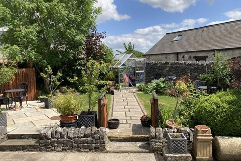 6 bedroom detached house for sale, Alma Road, Tideswell, Buxton