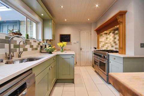 4 bedroom detached bungalow for sale, Colam Lane, Little Baddow, Chelmsford