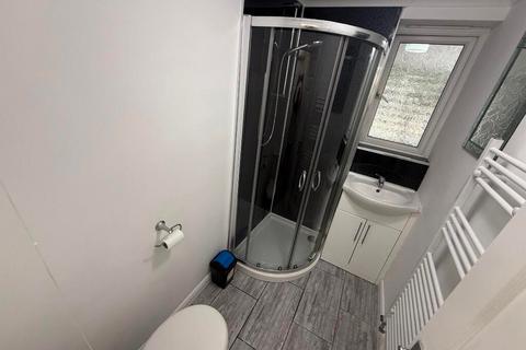 4 bedroom house to rent, Dereham Road, Norwich NR5