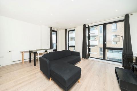 1 bedroom flat to rent, Deauville Close, London E14