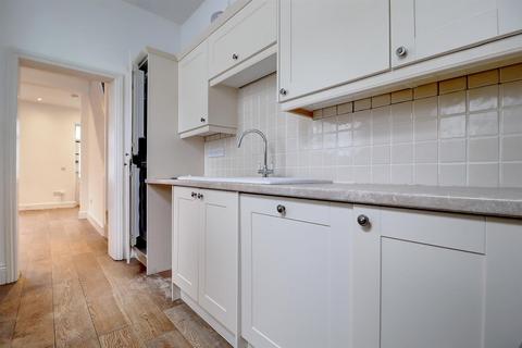 3 bedroom terraced house for sale, Factory Ope, Appledore