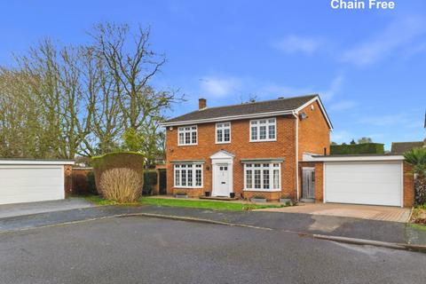 4 bedroom detached house for sale, Harwood Gardens, Old Windsor, Berkshire, SL4