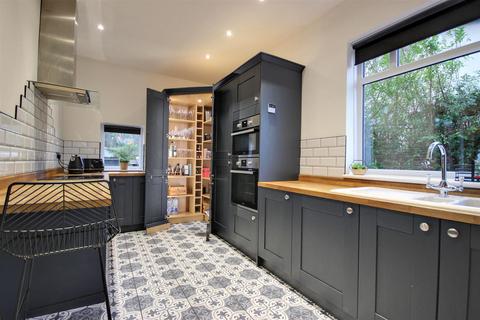 3 bedroom semi-detached house for sale, West End Road, Cottingham