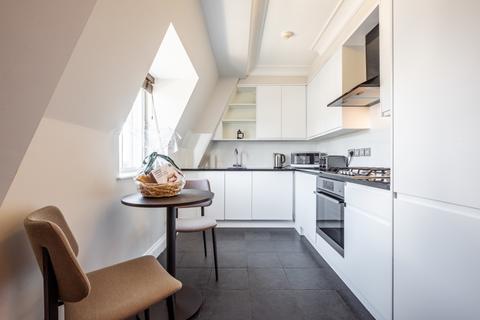 3 bedroom flat to rent, Prince of Wales Terrace London W8