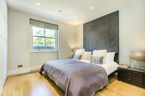 2 bedroom apartment to rent, Cornwall Gardens South Kensington SW7