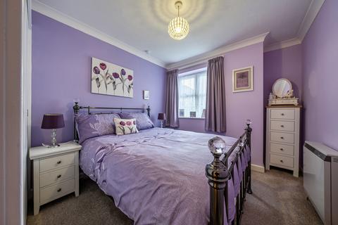 2 bedroom apartment for sale, Woodville Grove, Welling
