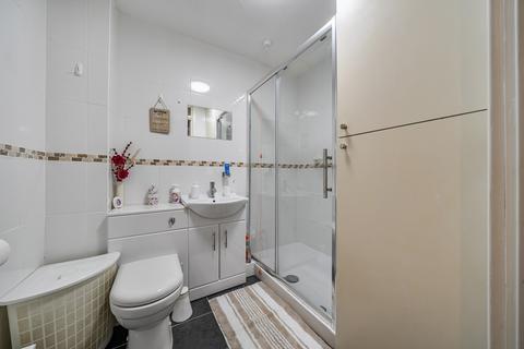 2 bedroom apartment for sale, Woodville Grove, Welling