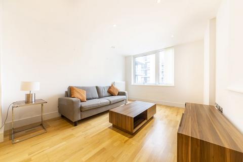 2 bedroom flat to rent, Dowells Street, London SE10
