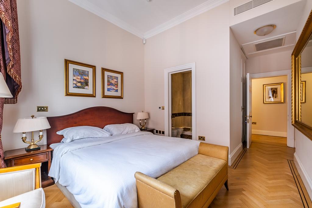 Ensuite 2