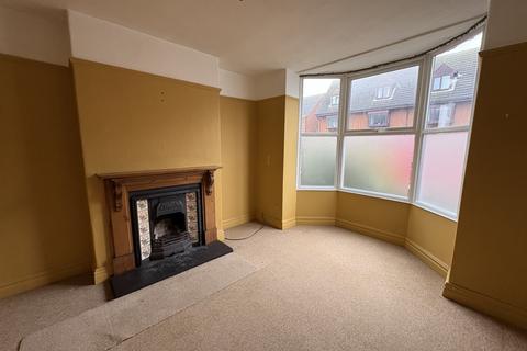 3 bedroom semi-detached house for sale, 20 Seagate Road, Hunstanton, Norfolk PE36 5BD