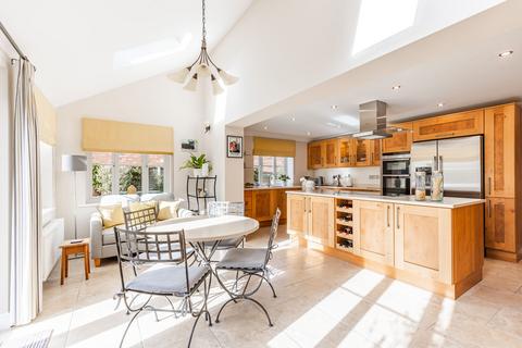 undefined, Well-Proportioned Detached House within Walking Distance to Holt Town