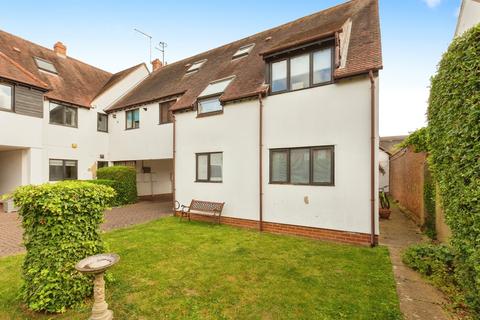 undefined, Townside, Haddenham, Aylesbury