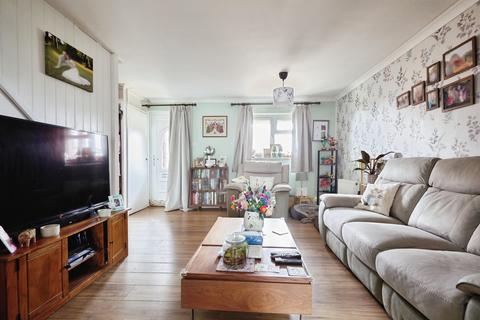 Maple Way, GILLINGHAM