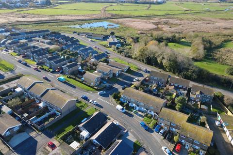 3 bedroom terraced house for sale, Gainsborough Crescent, Eastbourne