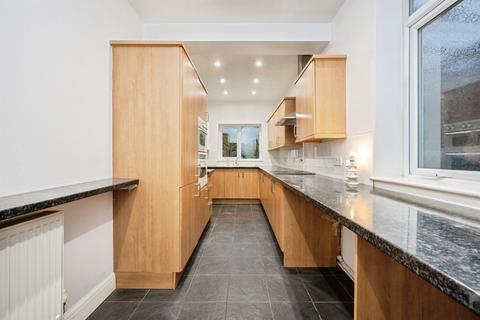 3 bedroom semi-detached house for sale, St. Margarets Avenue, Luton