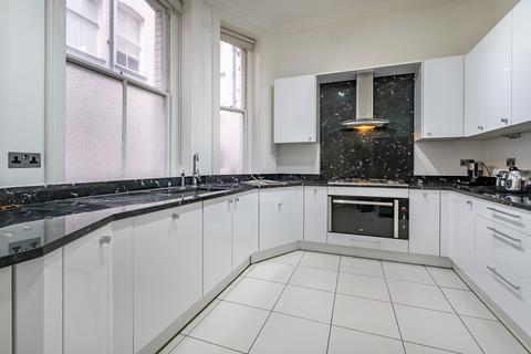 6 bedroom flat to rent, Kensington Road London W8