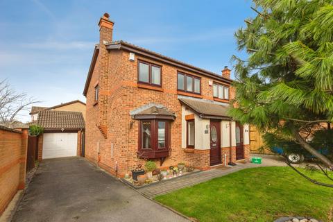 Lowell Close, BILLINGHAM