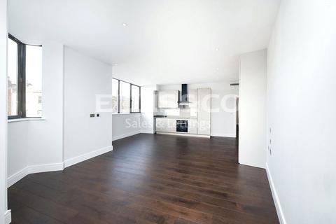 High Road, Whetstone, N20