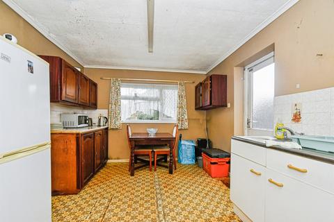 undefined, Penhill Drive, Swindon