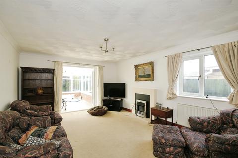 3 bedroom detached bungalow for sale, Leverington Common, Leverington, WISBECH