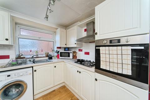 3 bedroom semi-detached house for sale, Princes Road, Eastbourne