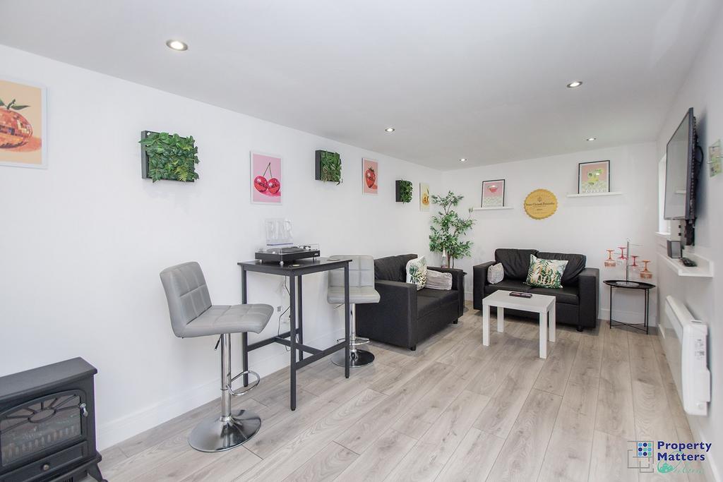 Garden Room