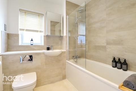 undefined, Chapelgate Mews, Essex