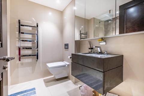 2 bedroom apartment to rent, Radnor Terrace London W14