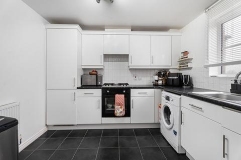 2 bedroom apartment for sale, St Lukes Court, Hatfield, AL10