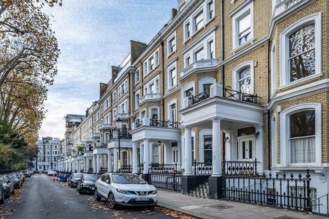 3 bedroom apartment to rent, Lexham Gardens London W8