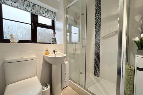 2 bedroom ground floor flat for sale, Mansell Close, Bexhill on Sea TN39