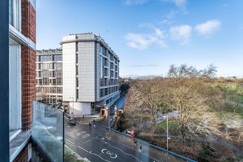 undefined, Kensington Road London W8