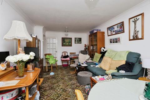 2 bedroom semi-detached bungalow for sale, Old Orchard Place, Hailsham