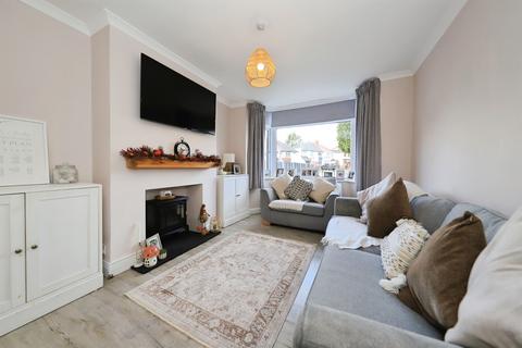 3 bedroom semi-detached house for sale, Coates Road, Kidderminster