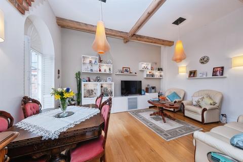 3 bedroom semi-detached house for sale, High Street, Newport Pagnell