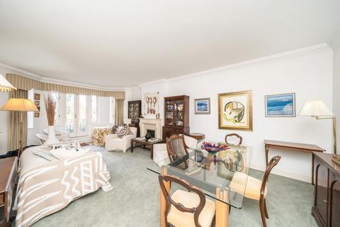 2 bedroom flat for sale, Wimbledon Hill Road, London SW19