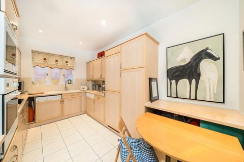 2 bedroom flat for sale, Wimbledon Hill Road, London SW19