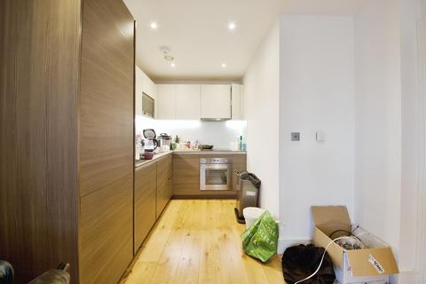 1 bedroom apartment for sale, Grove Park, London NW9
