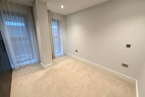 1 bedroom flat to rent, Cockfosters Road, BARNET